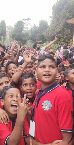 JAGRITI YATRA Kankia school kids spirit 2